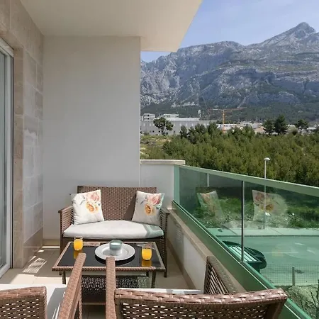 Lavie Makarska,parking Apartament Makarska