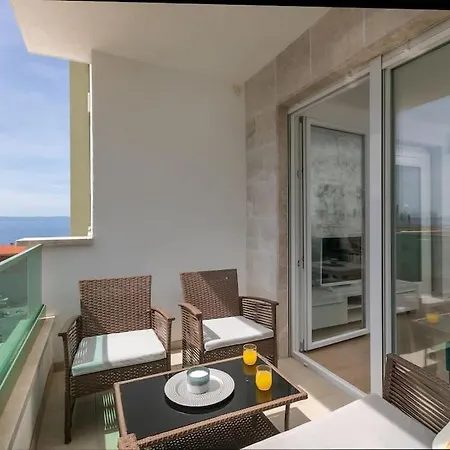 Lavie Makarska,parking Apartament Makarska